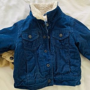 Old Navy Boys Corduroy/Sherpa lined jacket, Color Navy, Size 3T